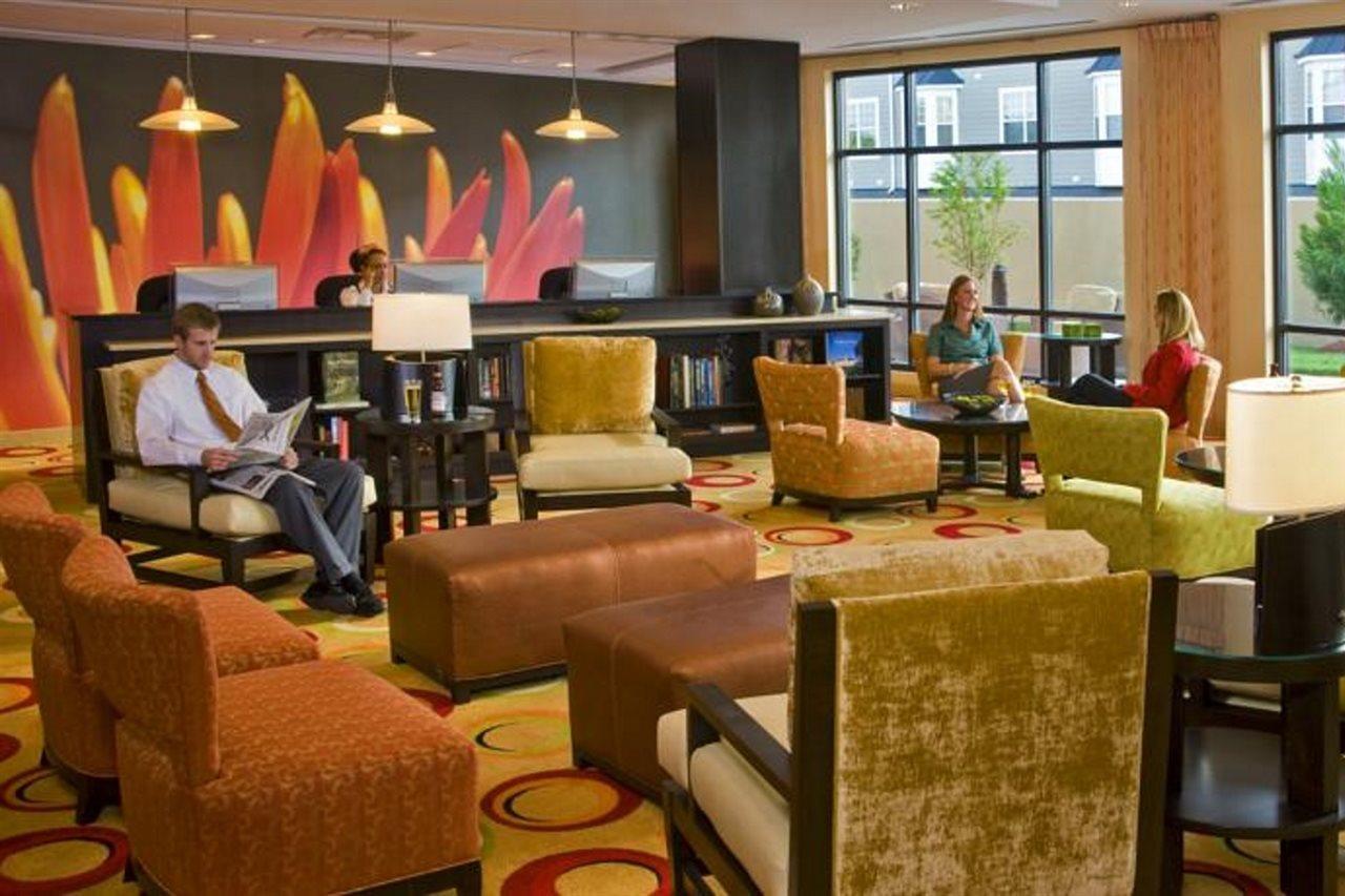 Courtyard Newport News Airport Hotell Eksteriør bilde