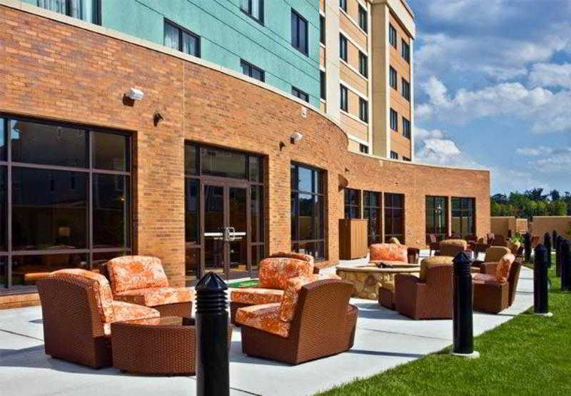 Courtyard Newport News Airport Hotell Eksteriør bilde