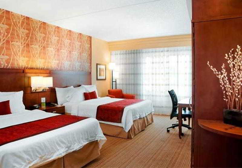 Courtyard Newport News Airport Hotell Eksteriør bilde