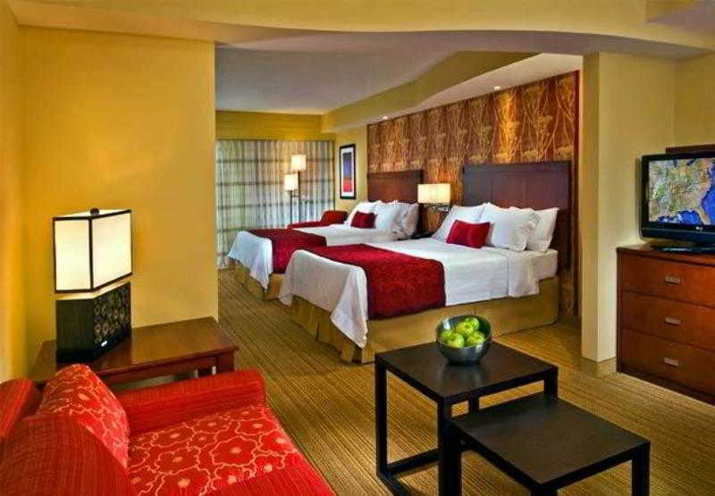Courtyard Newport News Airport Hotell Eksteriør bilde